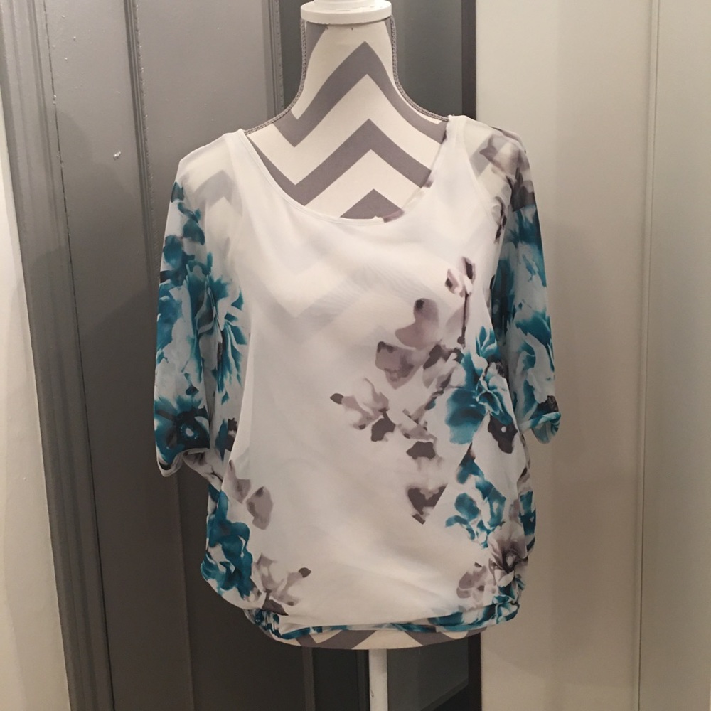 White House Black Market Floral Blouse